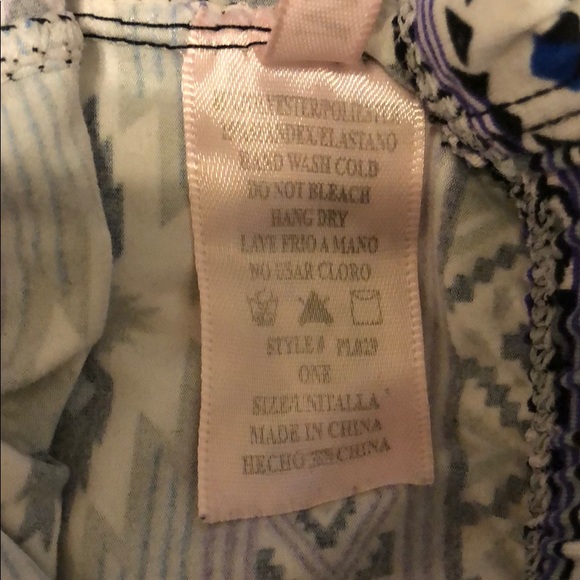 M U.S.A Tribal Leggings!!! - Picture 5 of 5